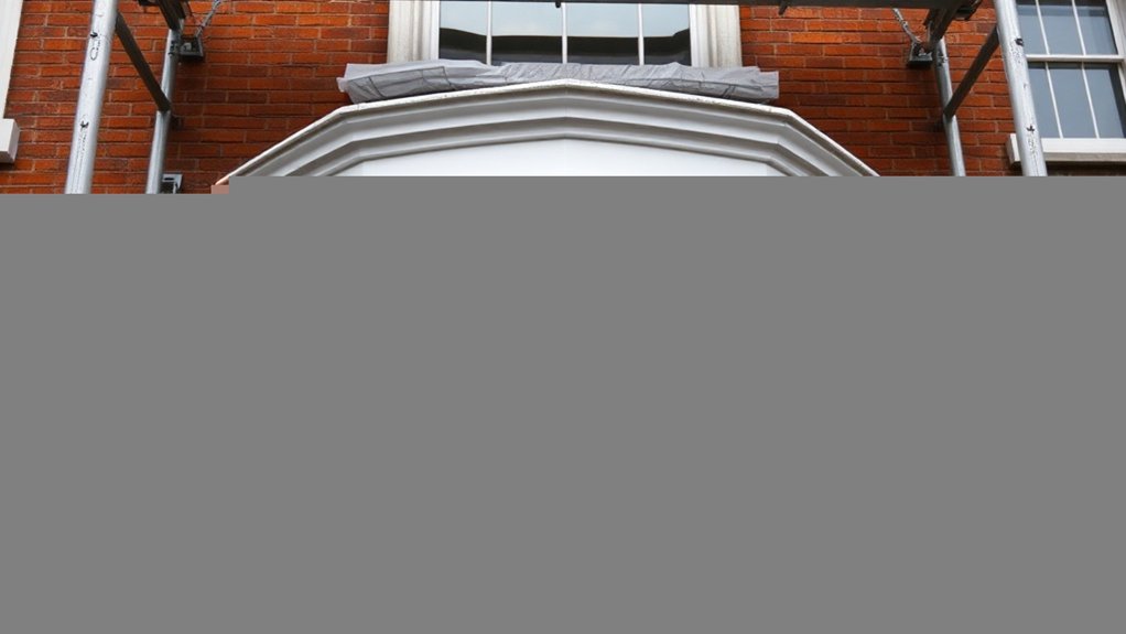 Bay Windows Windsor